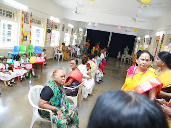KG Grand Parents Day 2023-24